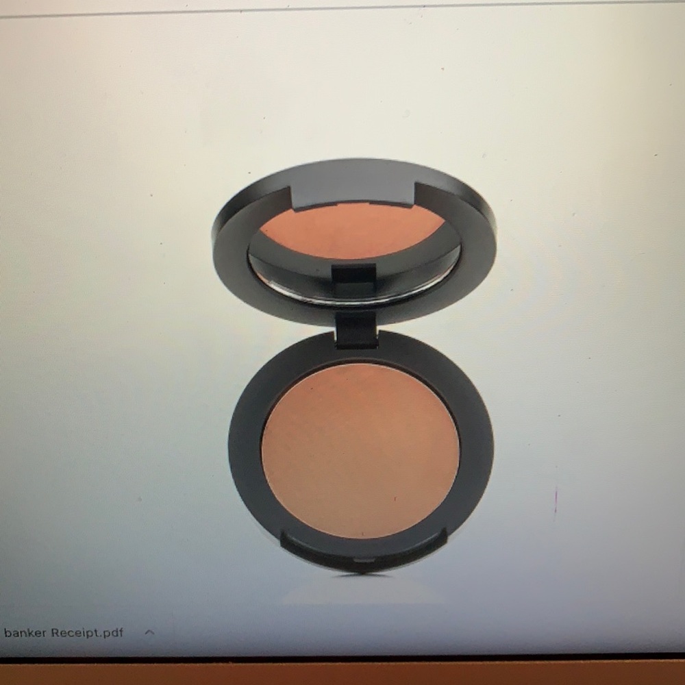 Younique pressed blusher - Peach shimmer